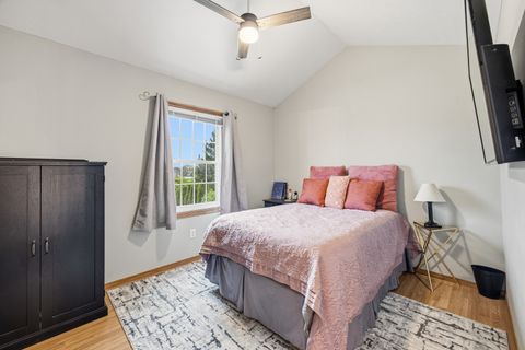 Tiny photo for 2 Bandecon Way, Bloomington, IL 61704 (MLS # 12632510)