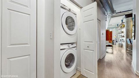 Tiny photo for 4715 N Racine Avenue #305, Chicago, IL 60640 (MLS # 12435594)