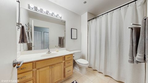 Tiny photo for 4715 N Racine Avenue #305, Chicago, IL 60640 (MLS # 12435594)