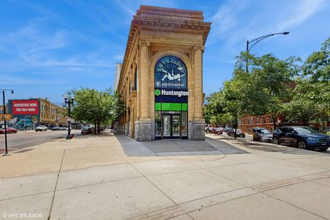 Tiny photo for 4715 N Racine Avenue #305, Chicago, IL 60640 (MLS # 12435594)
