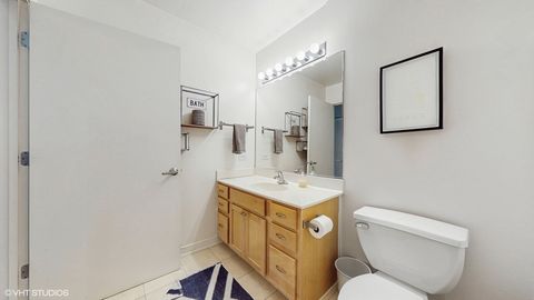 Tiny photo for 4715 N Racine Avenue #305, Chicago, IL 60640 (MLS # 12435594)