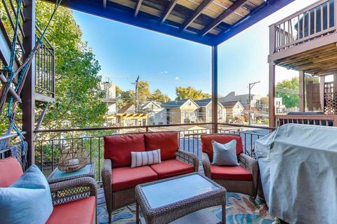 Tiny photo for 911 N Wood Street #2, Chicago, IL 60622 (MLS # 12514685)