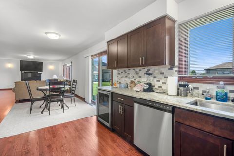 Tiny photo for 21154 Whitney Drive, Matteson, IL 60443 (MLS # 12709654)