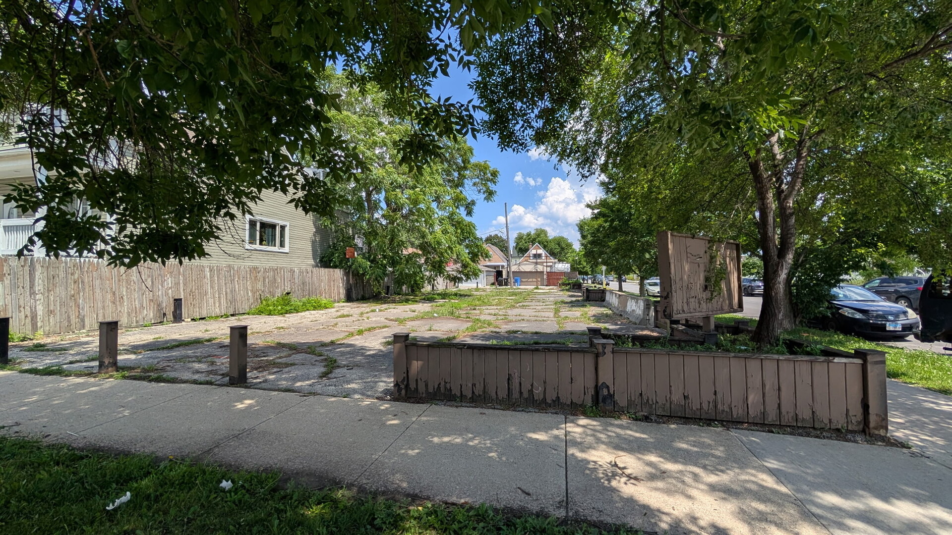 4759 S Maplewood Avenue