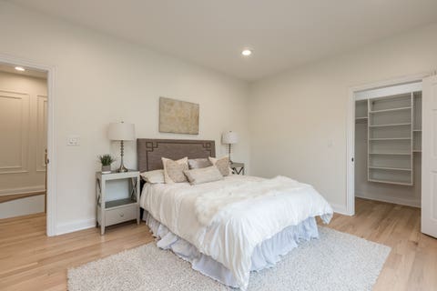 Tiny photo for 6723 N HARDING Avenue, Lincolnwood, IL 60712 (MLS # 12731595)