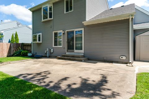 Tiny photo for 515 Southwood Circle, Streamwood, IL 60107 (MLS # 12464049)
