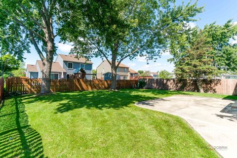 Tiny photo for 515 Southwood Circle, Streamwood, IL 60107 (MLS # 12464049)