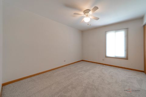Tiny photo for 515 Southwood Circle, Streamwood, IL 60107 (MLS # 12464049)