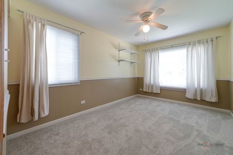 Tiny photo for 515 Southwood Circle, Streamwood, IL 60107 (MLS # 12464049)