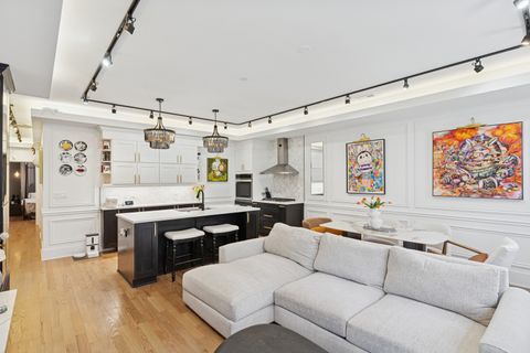 Tiny photo for 3105 S Giles Avenue #1S, Chicago, IL 60616 (MLS # 12617360)