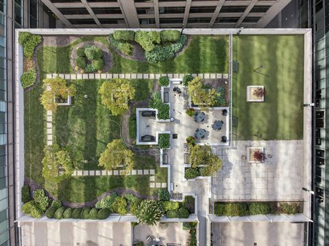 Tiny photo for 125 S Jefferson Street #2510, Chicago, IL 60661 (MLS # 12491375)