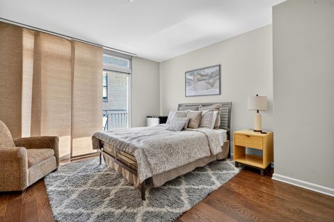 Tiny photo for 125 S Jefferson Street #2510, Chicago, IL 60661 (MLS # 12491375)