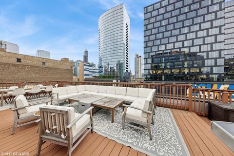 Tiny photo for 210 N Halsted Street #4, Chicago, IL 60661 (MLS # 12463038)