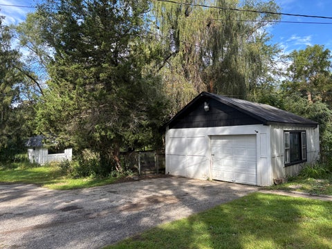 Tiny photo for 25420 W Golfview Avenue, Antioch, IL 60002 (MLS # 12770953)