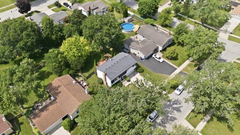 Tiny photo for 2206 Kingston Drive, Wheaton, IL 60187 (MLS # 12714436)