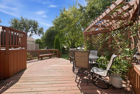 Tiny photo for 2206 Kingston Drive, Wheaton, IL 60187 (MLS # 12714436)