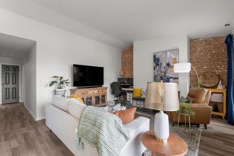 Tiny photo for 6010 2C E Lake Drive #2C, Lisle, IL 60532 (MLS # 12607755)