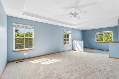 Tiny photo for 2570 N Jade Avenue, Arlington Heights, IL 60004 (MLS # 12714306)