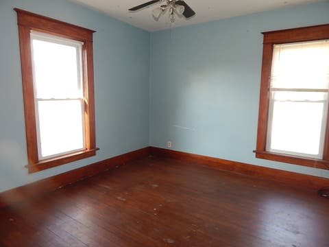 Tiny photo for 205 N 5th Street, Maquoketa, IA 52060 (MLS # 12694294)