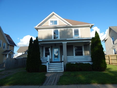 Photo of 205 N 5th Street, Maquoketa, IA 52060 (MLS # 12694294)