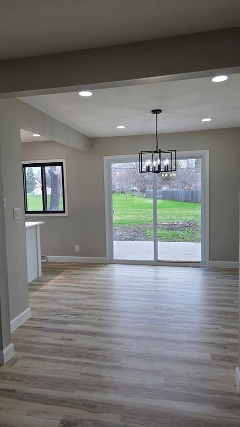 Tiny photo for 1110 Holmes Place, DeKalb, IL 60115 (MLS # 12611074)