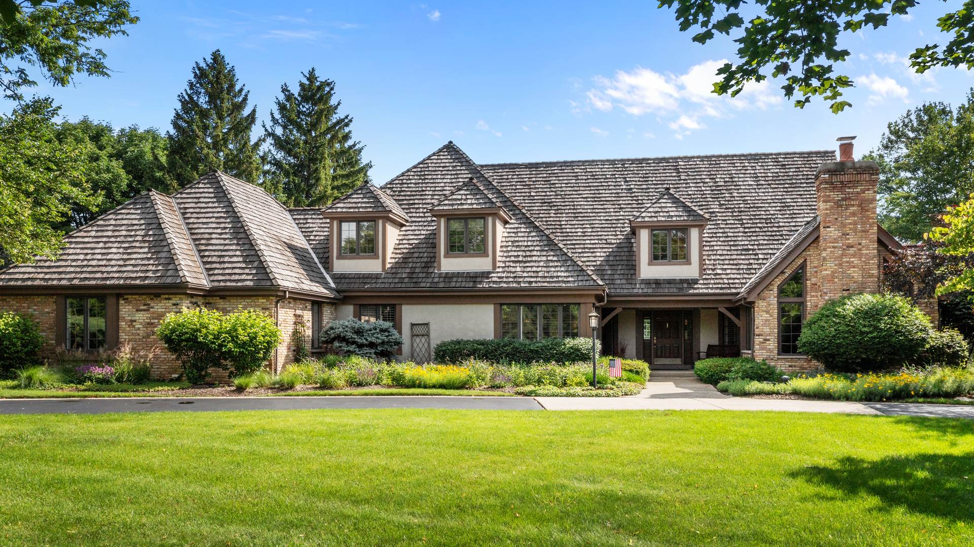 18 S Wynstone Drive