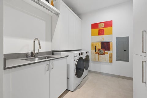 Tiny photo for 435 N Michigan Avenue #1008, Chicago, IL 60611 (MLS # 12728636)
