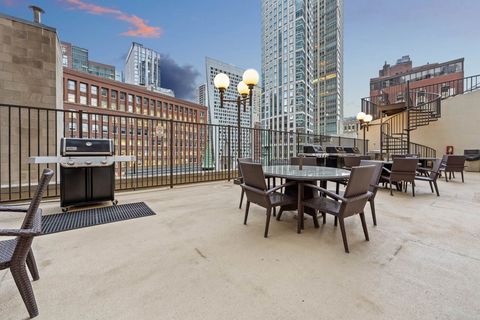 Tiny photo for 111 E Chestnut Street #28J, Chicago, IL 60611 (MLS # 12522481)