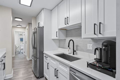 Tiny photo for 111 E Chestnut Street #28J, Chicago, IL 60611 (MLS # 12522481)