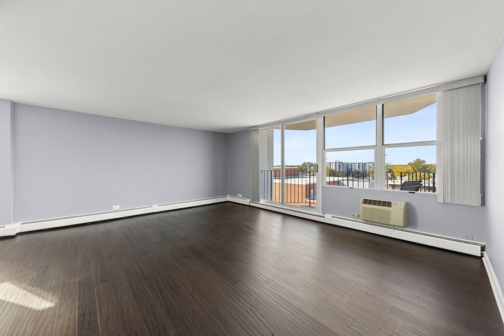 33 N Main Street 6M