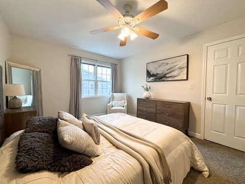 Tiny photo for 1474 Timber Trail #D, Wheaton, IL 60189 (MLS # 12594629)