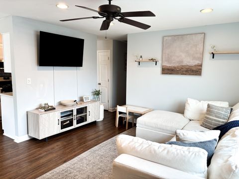 Tiny photo for 1474 Timber Trail #D, Wheaton, IL 60189 (MLS # 12594629)