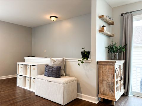 Tiny photo for 1474 Timber Trail #D, Wheaton, IL 60189 (MLS # 12594629)