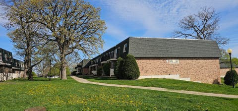 Tiny photo for 9958 S 84TH Terrace #206, Palos Hills, IL 60465 (MLS # 12720626)