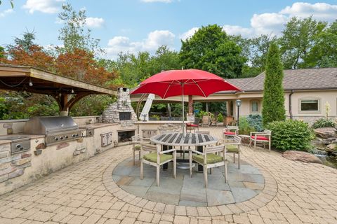 A home in Barrington Hills