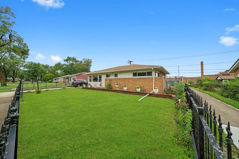 Tiny photo for 3048 Sherwood Avenue, Markham, IL 60428 (MLS # 12453198)