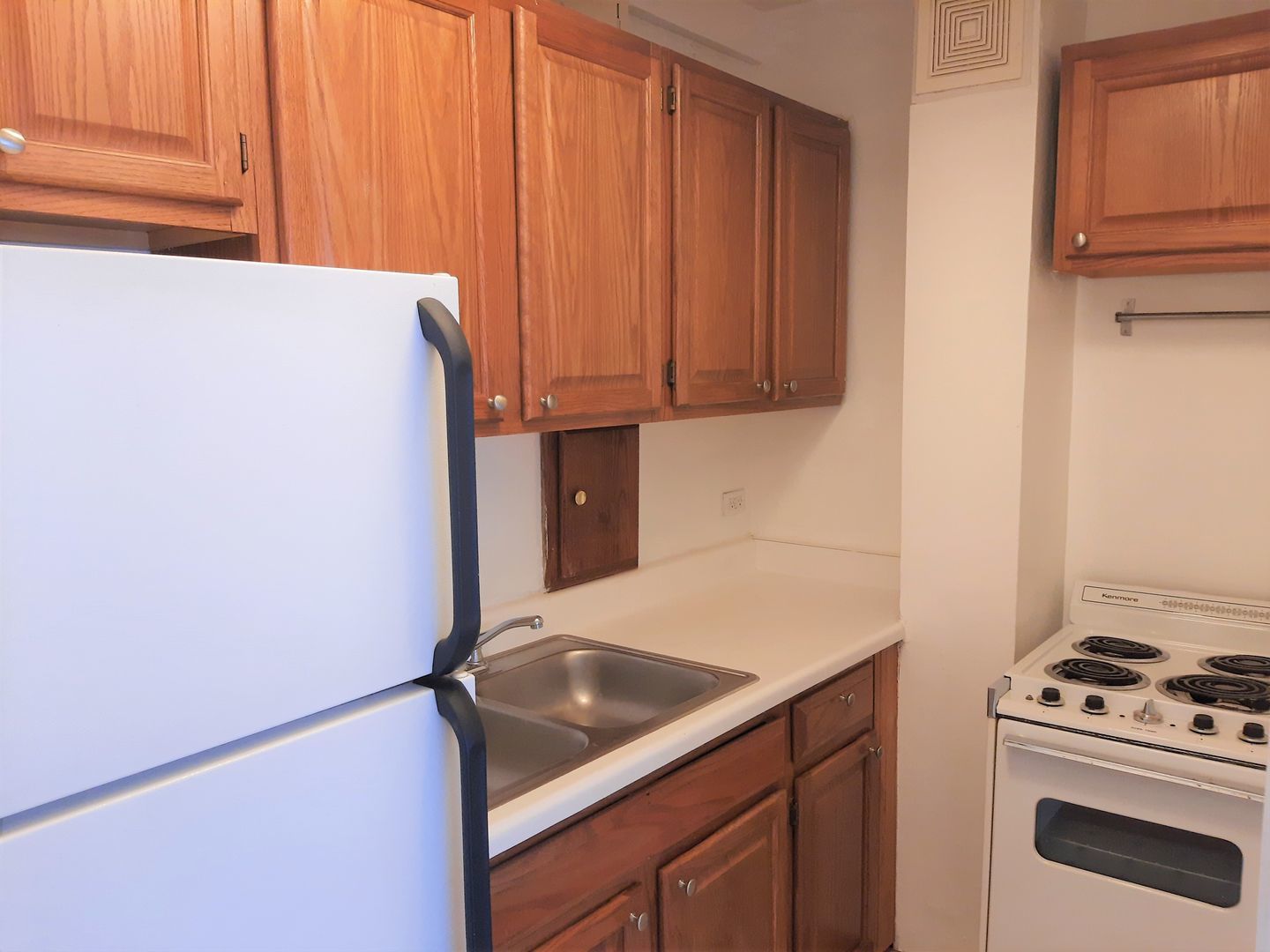 4180 N Marine Drive 612