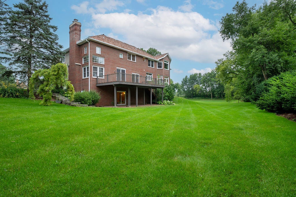 315 Bishop Court