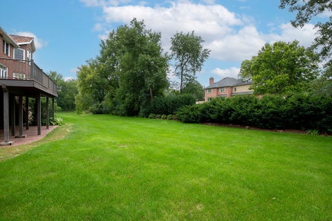 Tiny photo for 315 Bishop Court, Inverness, IL 60010 (MLS # 12736672)