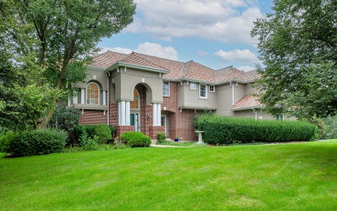 Tiny photo for 315 Bishop Court, Inverness, IL 60010 (MLS # 12736672)