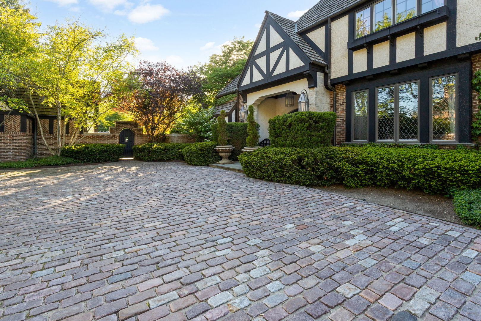 1490 Lake Road