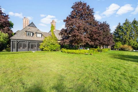 Tiny photo for 1490 Lake Road, Lake Forest, IL 60045 (MLS # 12644064)
