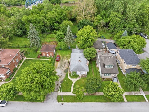 Tiny photo for 2017 Grove Street, Blue Island, IL 60406 (MLS # 12679469)