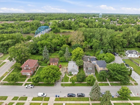 Tiny photo for 2017 Grove Street, Blue Island, IL 60406 (MLS # 12679469)