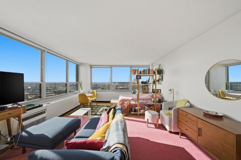 Tiny photo for Chicago, IL 60657 (MLS # 12549147)