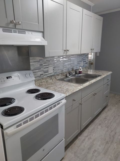 Tiny photo for 702 E Daggy Street, Tuscola, IL 61953 (MLS # 12452125)