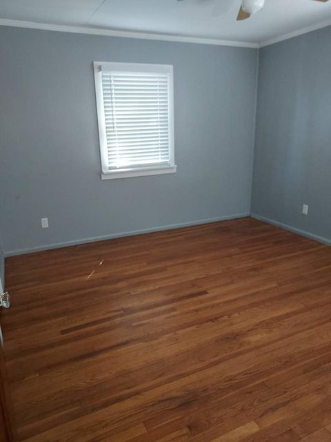 Tiny photo for 702 E Daggy Street, Tuscola, IL 61953 (MLS # 12452125)