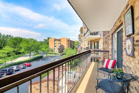 Tiny photo for 501 Lake Hinsdale Drive #307, Willowbrook, IL 60527 (MLS # 12443261)