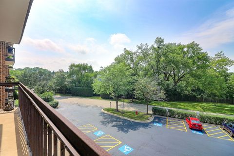 Tiny photo for 501 Lake Hinsdale Drive #307, Willowbrook, IL 60527 (MLS # 12443261)