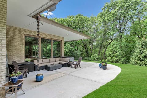 Tiny photo for 4 Far Hills Road, Barrington Hills, IL 60010 (MLS # 12711200)
